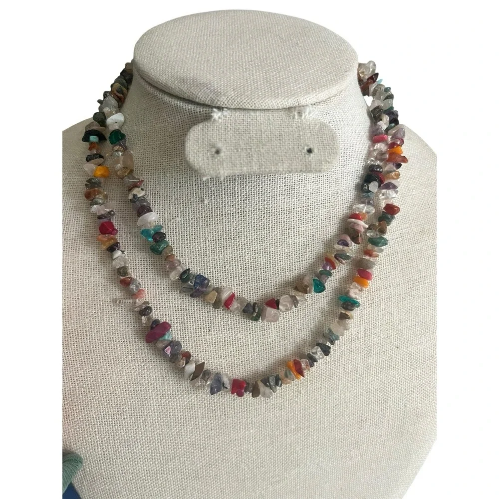 VIBRANT MULTI-COLORED IRREGULAR CHIP-SHAPED NATURAL GEMSTONE BEAD NECKLACE 34